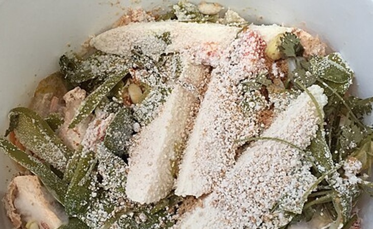 Bokashi food material with bran