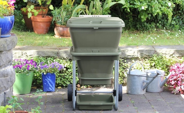Hungry Bin vermicomposter Hungry Bin vermicomposter