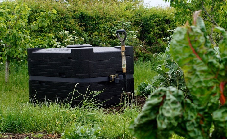 Mega Hotbin with modular design