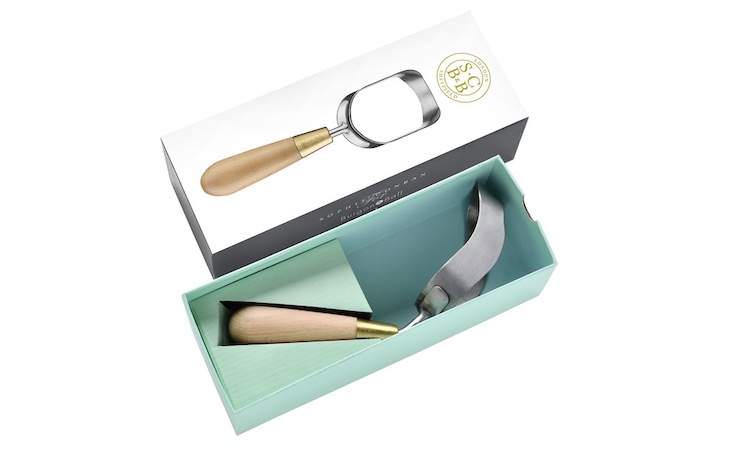 Sophie Conran handmade hoe in attractive packaging